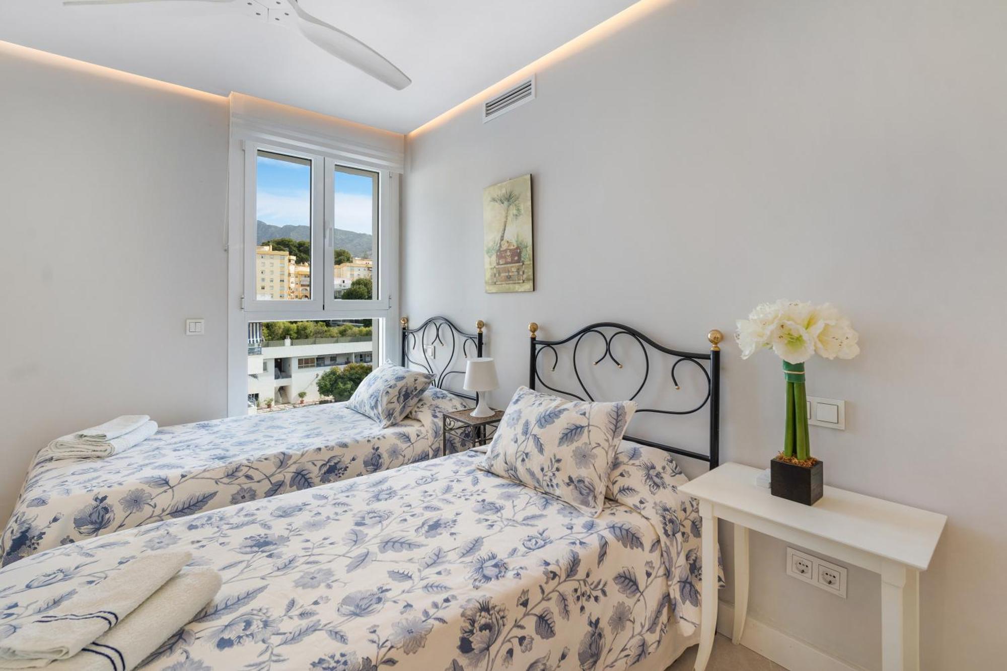 Elegant Marbella Beachside Bagian luar foto
