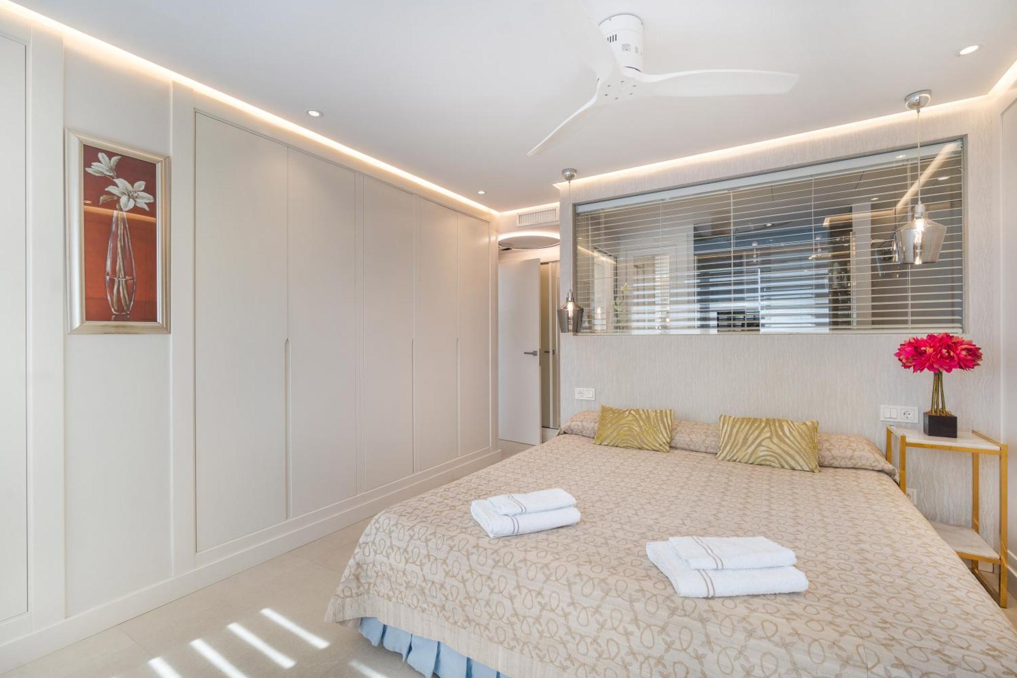 Elegant Marbella Beachside Bagian luar foto